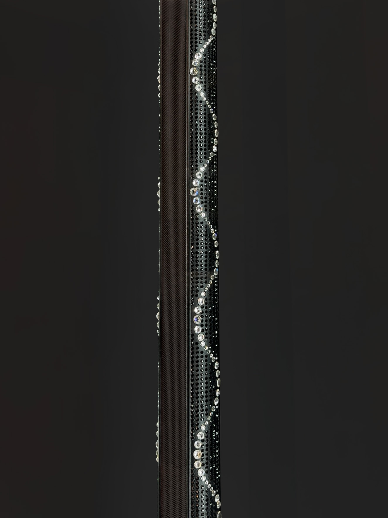 Speaker_Swarovski_black_01